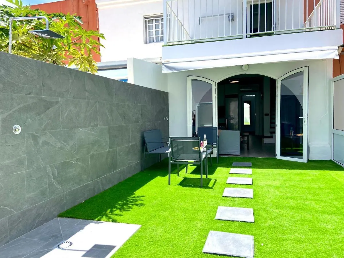 New Garden Solarium Bungalow Maspalomas  Espanha